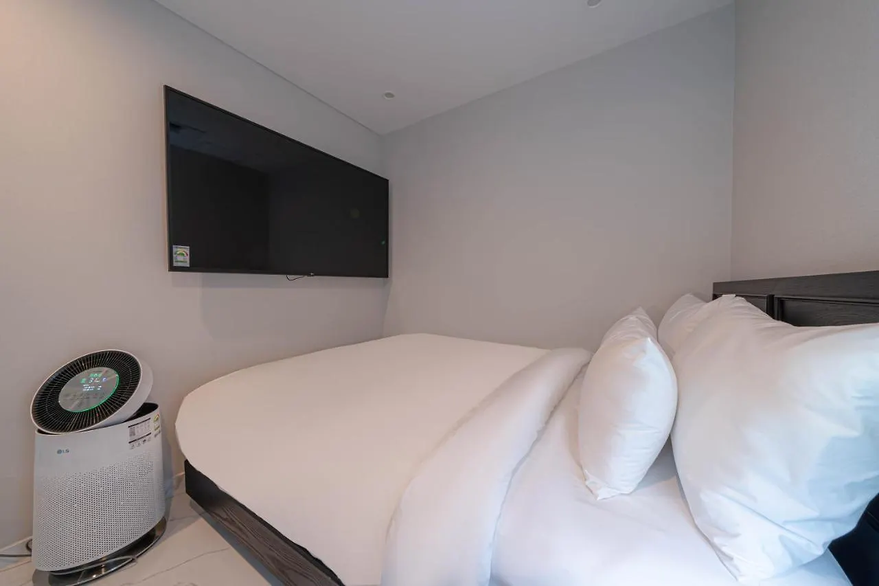Gwangan Stay Hotel Busan 2*,